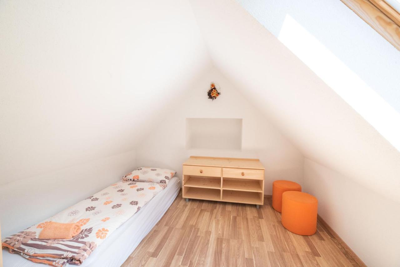 House Dormica Apartment Trenta Luaran gambar