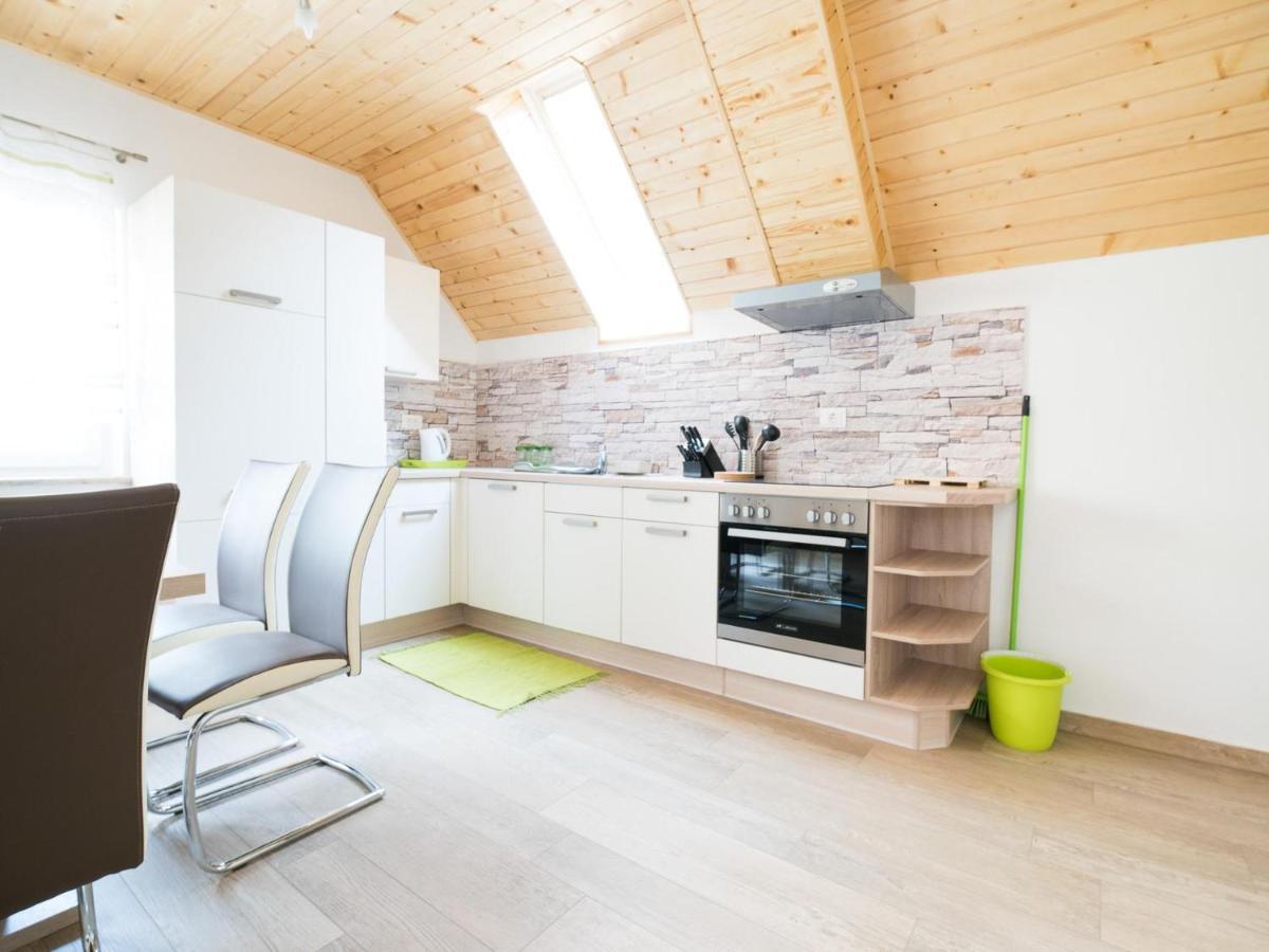 House Dormica Apartment Trenta Bilik gambar