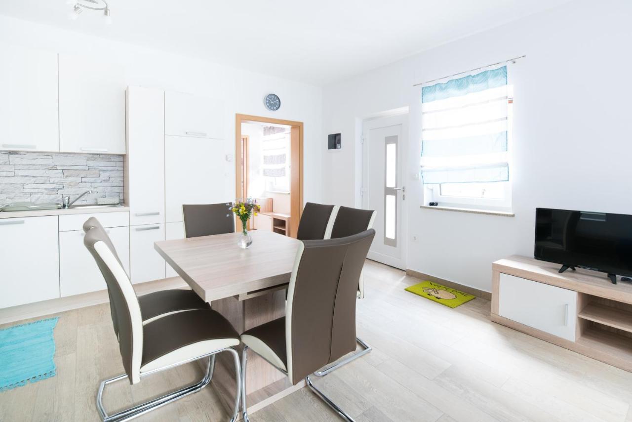 House Dormica Apartment Trenta Luaran gambar